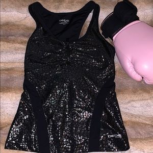🧘🏼‍♀️🏋🏻‍♀️🧗🏽‍♀️ Bebe sport workout top
